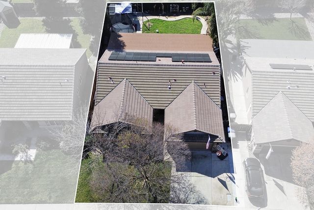4237 E Murray Avenue, Visalia, CA 93292