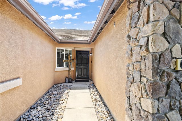 4237 E Murray Avenue, Visalia, CA 93292