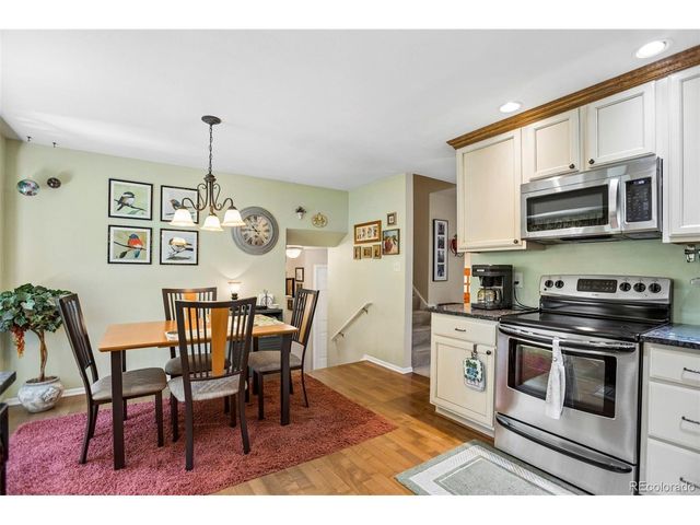 10338 W 77th Cir, Arvada, CO 80005