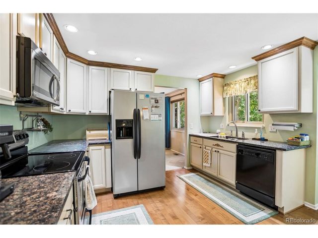 10338 W 77th Cir, Arvada, CO 80005