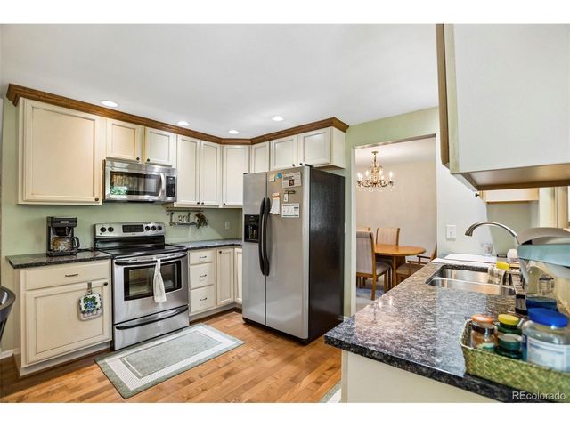 10338 W 77th Cir, Arvada, CO 80005