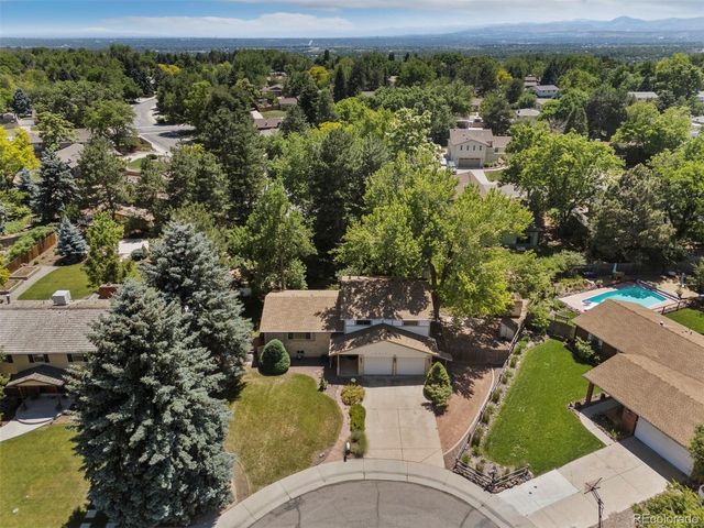 10338 W 77th Cir, Arvada, CO 80005