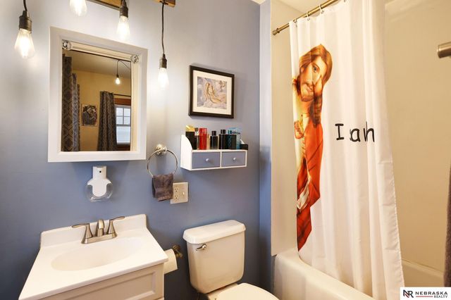 629 S 27th Street, Lincoln, NE 68510