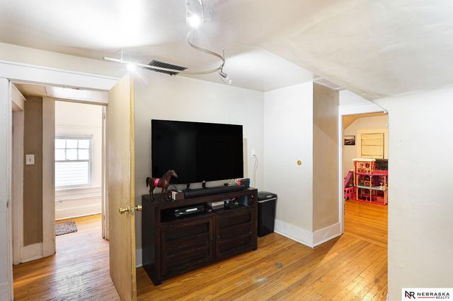 629 S 27th Street, Lincoln, NE 68510