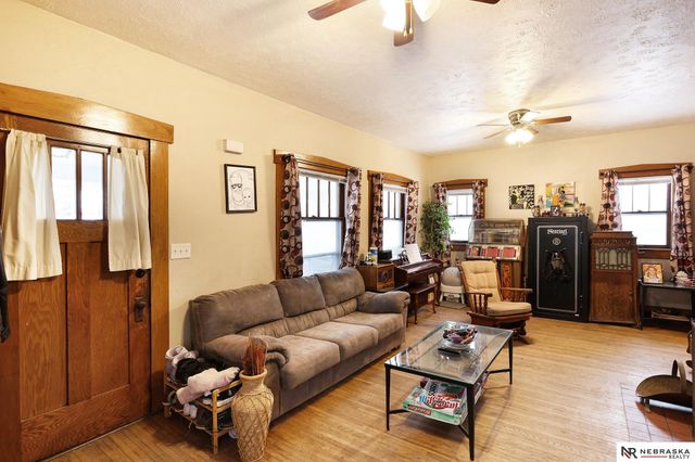 629 S 27th Street, Lincoln, NE 68510