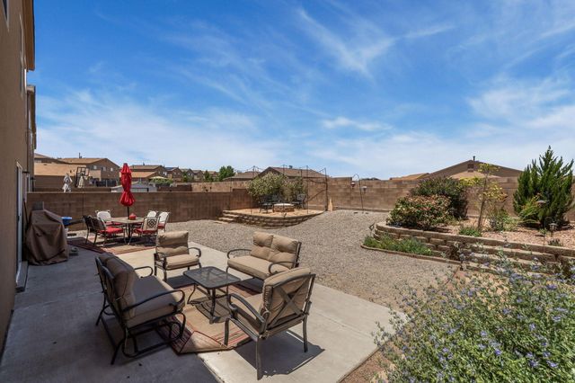 1813 Sierra Norte Loop NE, Rio Rancho, NM 87144