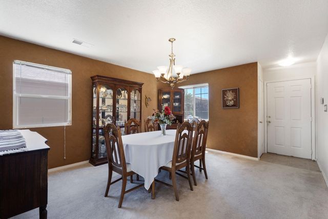 1813 Sierra Norte Loop NE, Rio Rancho, NM 87144