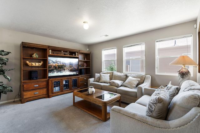 1813 Sierra Norte Loop NE, Rio Rancho, NM 87144