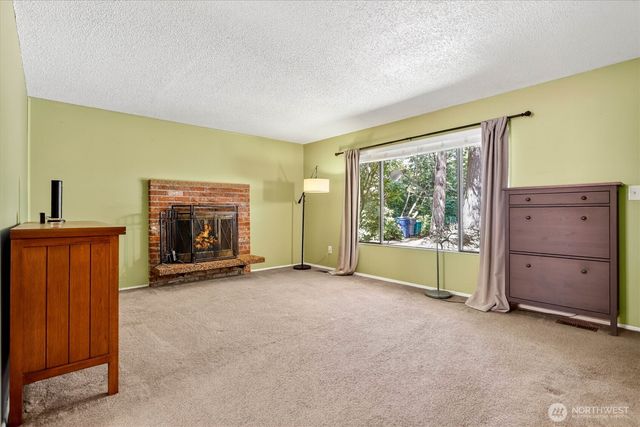 15803 NE 195th Street, Woodinville, WA 98072