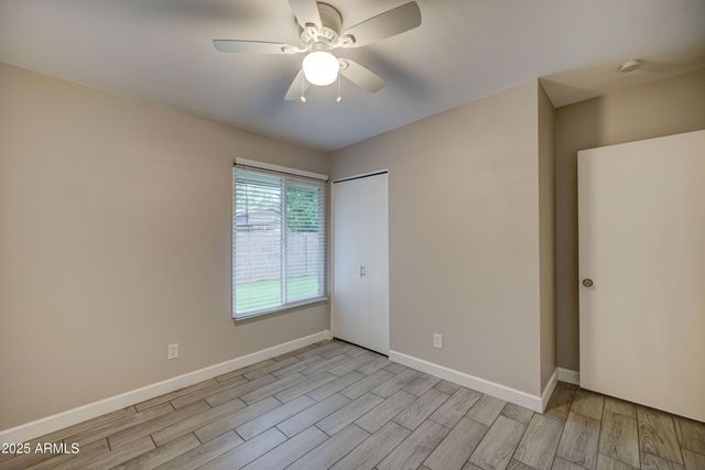 555 N MAY Street 20, Mesa, AZ 85201