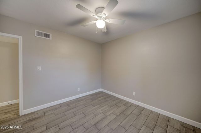 555 N MAY Street 20, Mesa, AZ 85201