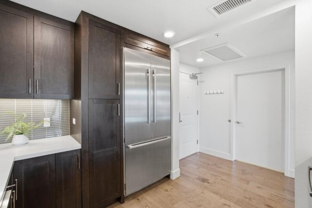 657 Walnut Street 537, San Carlos, CA 94070