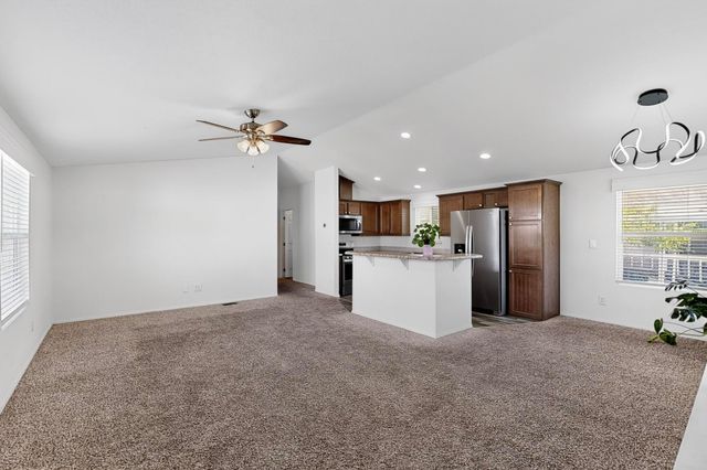 11711 Bucking Bronco Trail SE, Albuquerque, NM 87123