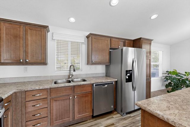 11711 Bucking Bronco Trail SE, Albuquerque, NM 87123