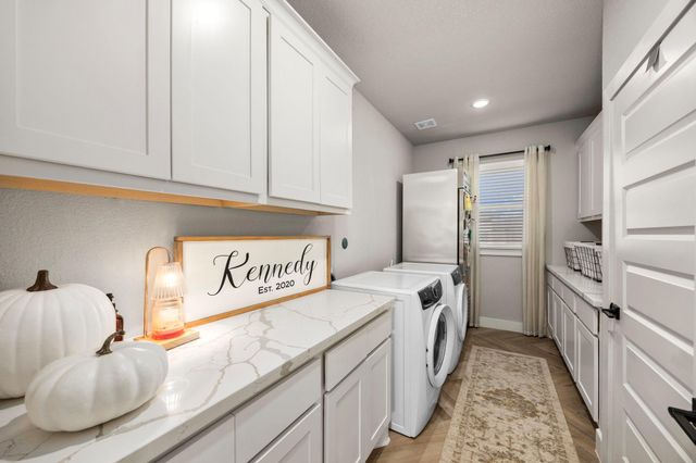 915 Bernard Meadows Drive Drive, East Bernard, TX 77435