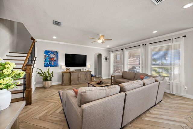 915 Bernard Meadows Drive Drive, East Bernard, TX 77435