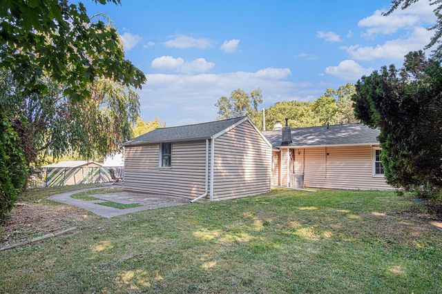 859 Bristol Avenue NW, Grand Rapids, MI 49504