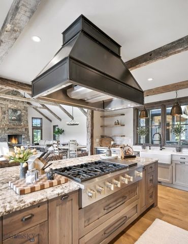 11310 Taiga Trail, Bozeman, MT 59715