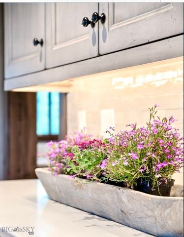 11310 Taiga Trail, Bozeman, MT 59715