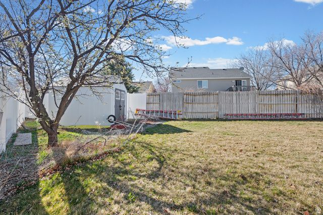 88 E APARICIO DR, Tooele, UT 84074