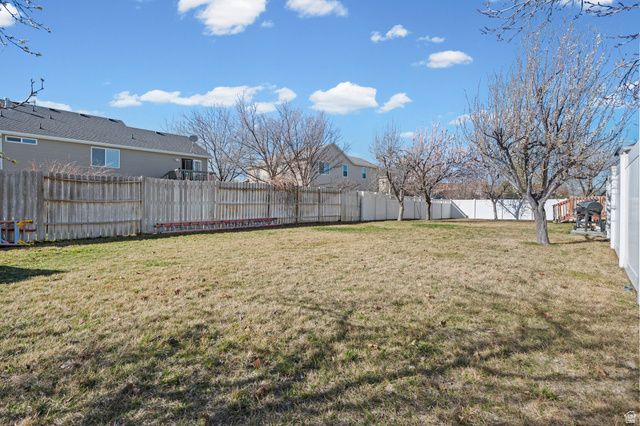 88 E APARICIO DR, Tooele, UT 84074