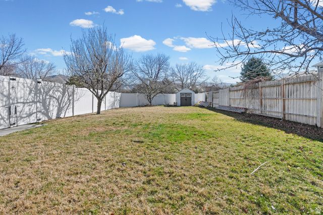 88 E APARICIO DR, Tooele, UT 84074