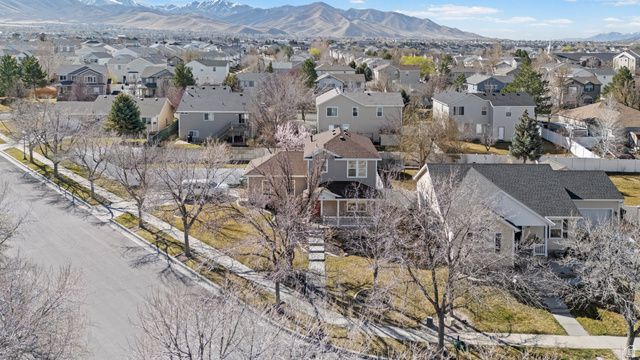 88 E APARICIO DR, Tooele, UT 84074