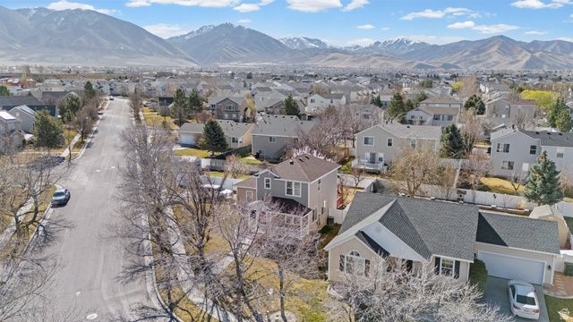88 E APARICIO DR, Tooele, UT 84074