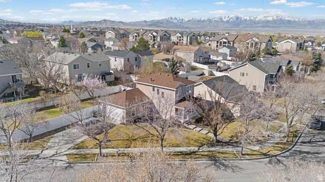 88 E APARICIO DR, Tooele, UT 84074