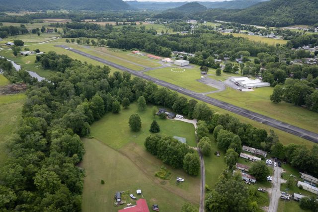 105 Karin Drive, Stanton, KY 40380