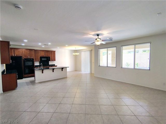 10095 LADY APPLE Drive, Las Vegas, NV 89148