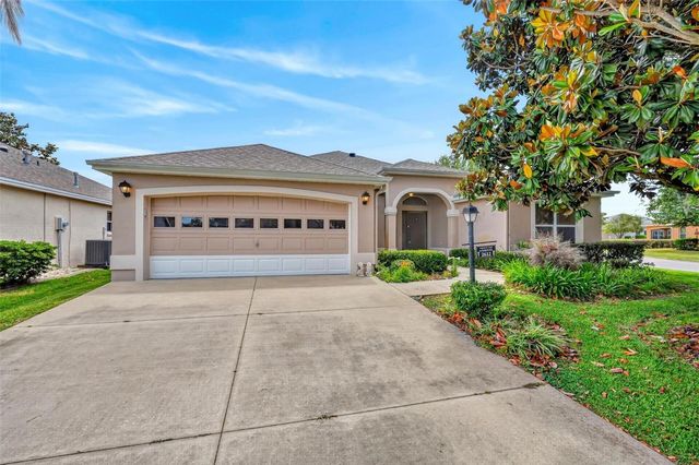 2612 MORVEN PARK WAY, The Villages, FL 32162