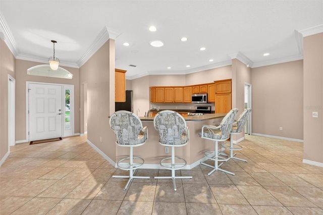 2612 MORVEN PARK WAY, The Villages, FL 32162