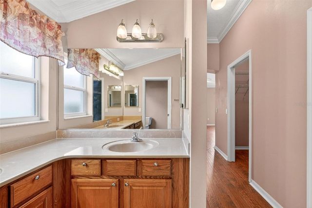 2612 MORVEN PARK WAY, The Villages, FL 32162