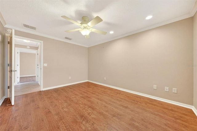 2612 MORVEN PARK WAY, The Villages, FL 32162