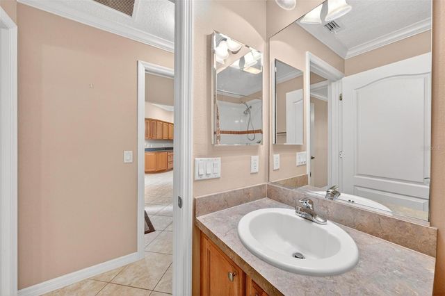 2612 MORVEN PARK WAY, The Villages, FL 32162