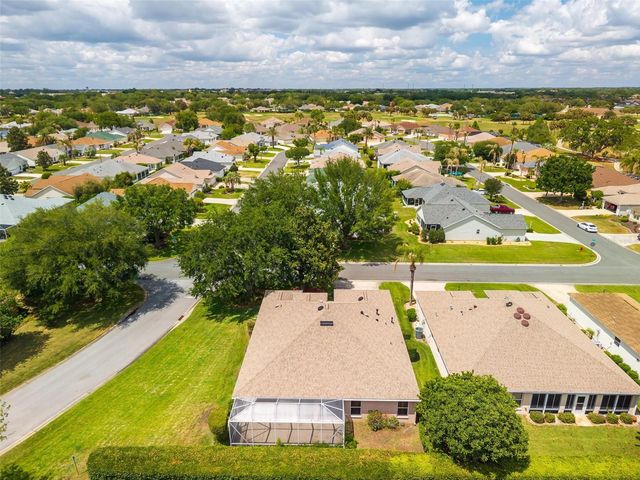 2612 MORVEN PARK WAY, The Villages, FL 32162