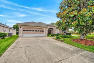 2612 MORVEN PARK WAY, The Villages, FL 32162