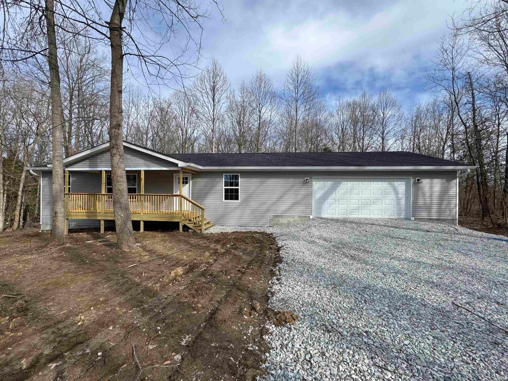 436 Trinton Circle, Bedford, IN 47421