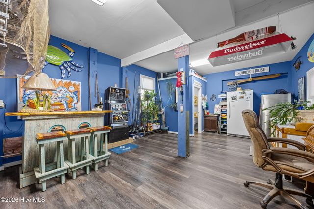 117 Sandfiddler Lane, Harkers Island, NC 28531