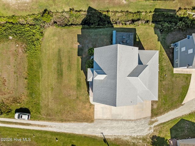 117 Sandfiddler Lane, Harkers Island, NC 28531