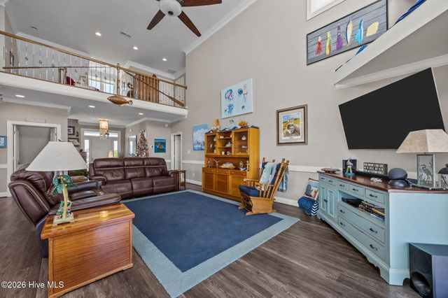 117 Sandfiddler Lane, Harkers Island, NC 28531