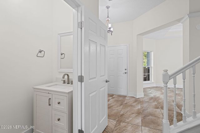 620 HOWLAND Drive, Ponte Vedra, FL 32081