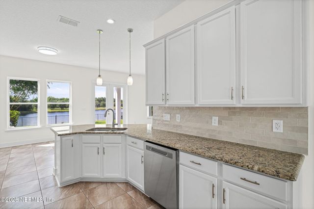 620 HOWLAND Drive, Ponte Vedra, FL 32081