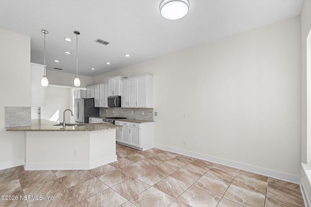 620 HOWLAND Drive, Ponte Vedra, FL 32081