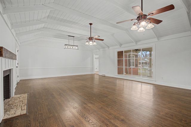 107 Cherry St, Centerville, TN 37033