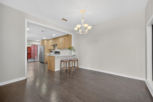 7447 Cambridge Street 51, Houston, TX 77054