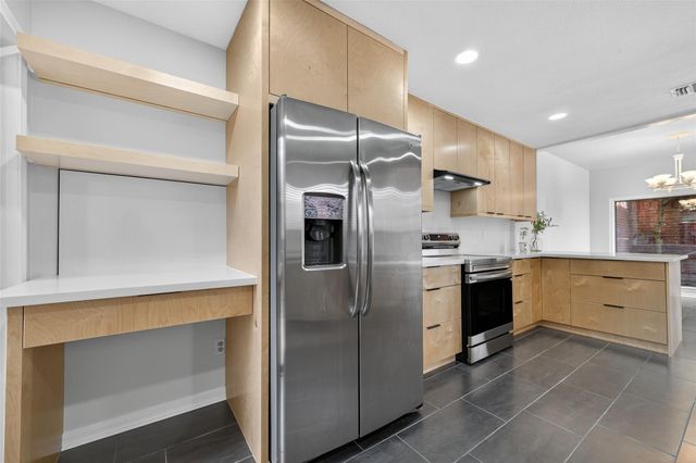 7447 Cambridge Street 51, Houston, TX 77054