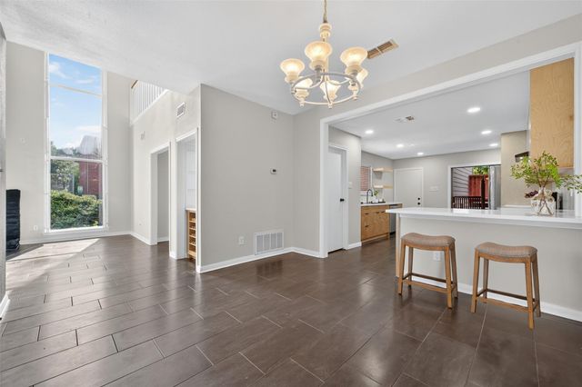 7447 Cambridge Street 51, Houston, TX 77054