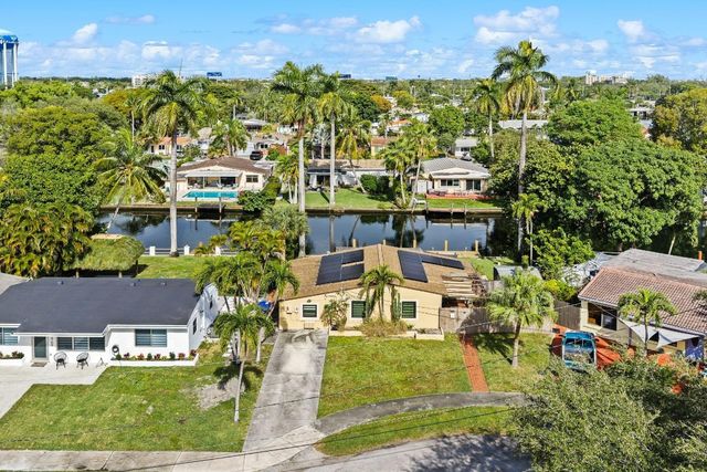 2705 Scott Street, Hollywood, FL 33020